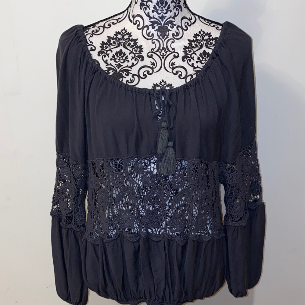 3/$45 Free People Gray Off The Shoulder Lace Boho Blouse Size XS Oversized